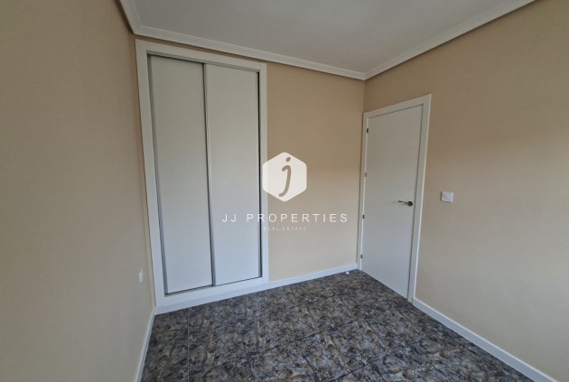 Aus zweiter Hand - Wohnung -
Orihuela Costa - Costa Blanca