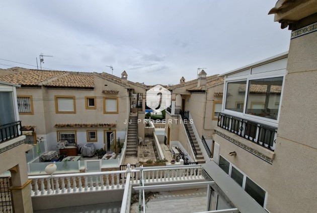 Aus zweiter Hand - Wohnung -
Orihuela Costa - Costa Blanca