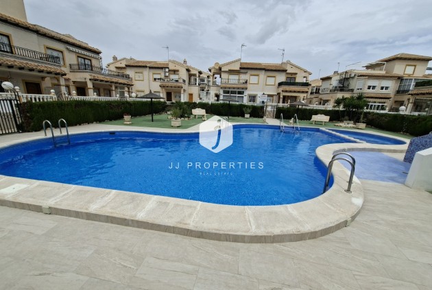 Aus zweiter Hand - Wohnung -
Orihuela Costa - Costa Blanca