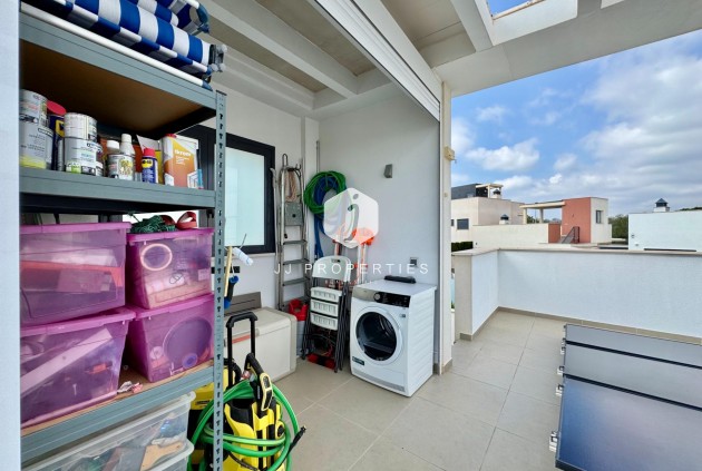 Resale - Villa -
San Miguel de Salinas - Bellavista