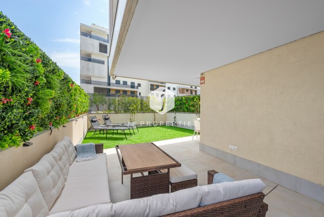 Resale - Apartment / flat -
Dehesa de Campoamor - Costa Blanca