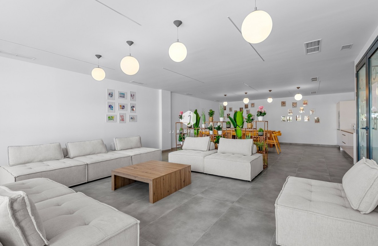 Resale - Apartment / flat -
Dehesa de Campoamor - Costa Blanca