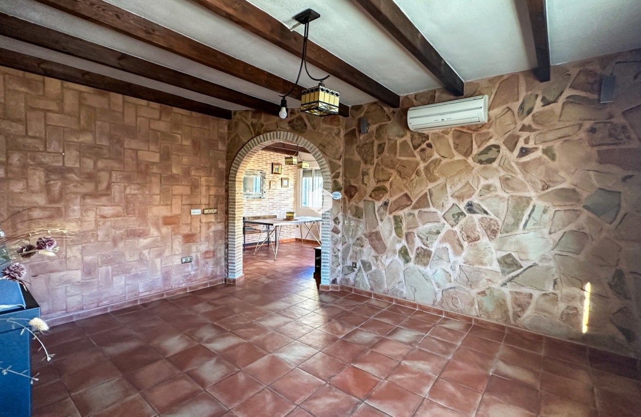 Resale - Chalet -
San Miguel de Salinas - Inland