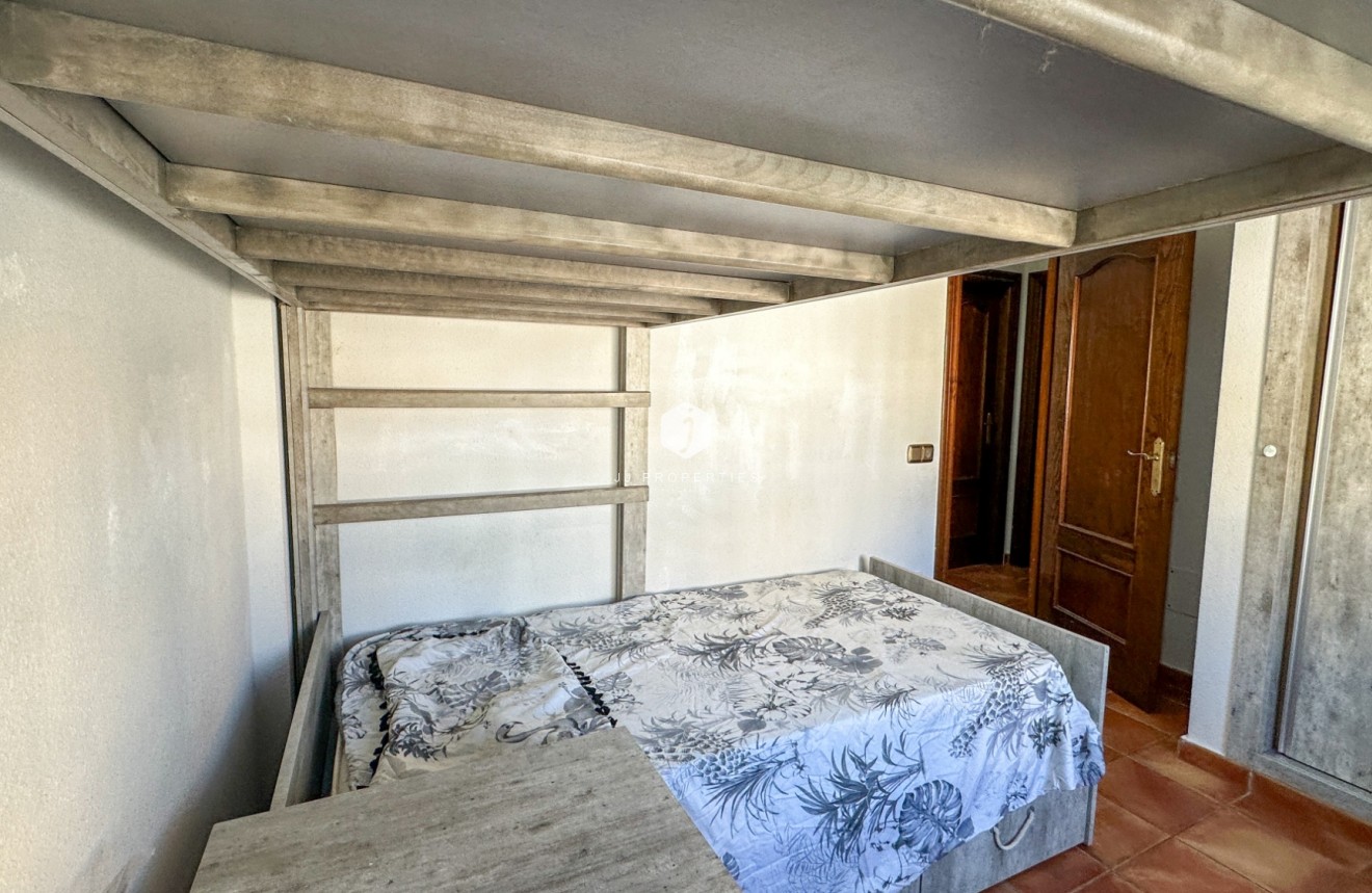 Resale - Chalet -
San Miguel de Salinas - Inland