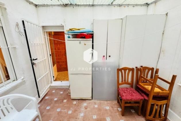 Resale - Apartment / flat -
La Mata - Costa Blanca
