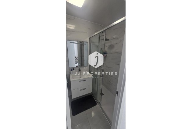 Tweedehands - Appartement / flat -
Torrevieja - Acequion