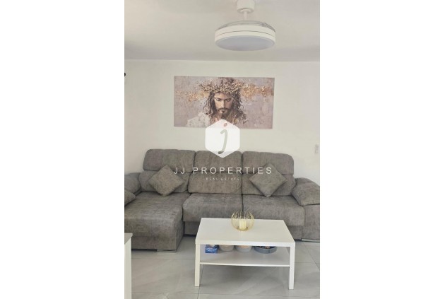 Tweedehands - Appartement / flat -
Torrevieja - Acequion