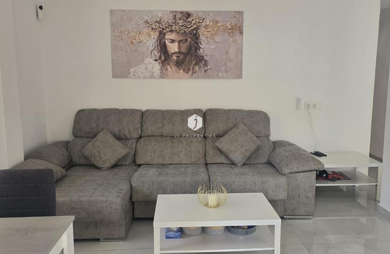 Tweedehands - Appartement / flat -
Torrevieja - Acequion