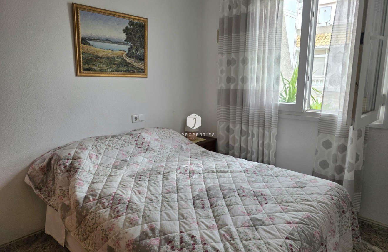 Resale - Penthouse -
Torrevieja - Estacion de autobuses