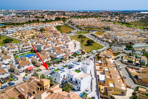 Resale - Villa -
Torrevieja - Costa Blanca