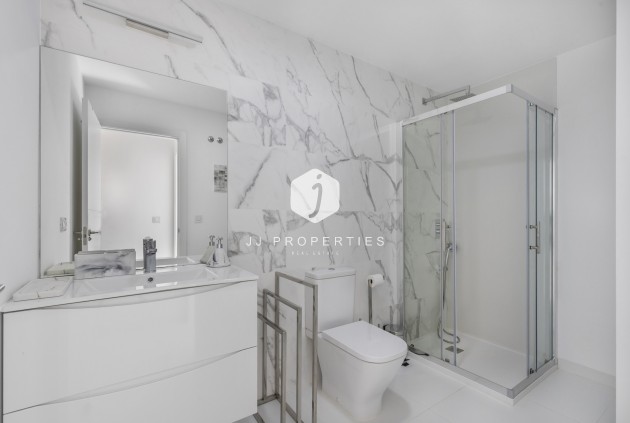Resale - Apartment / flat -
San Miguel de Salinas - Inland
