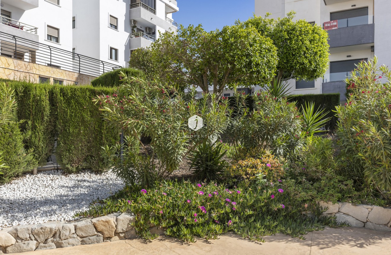 Resale - Apartment / flat -
San Miguel de Salinas - Inland