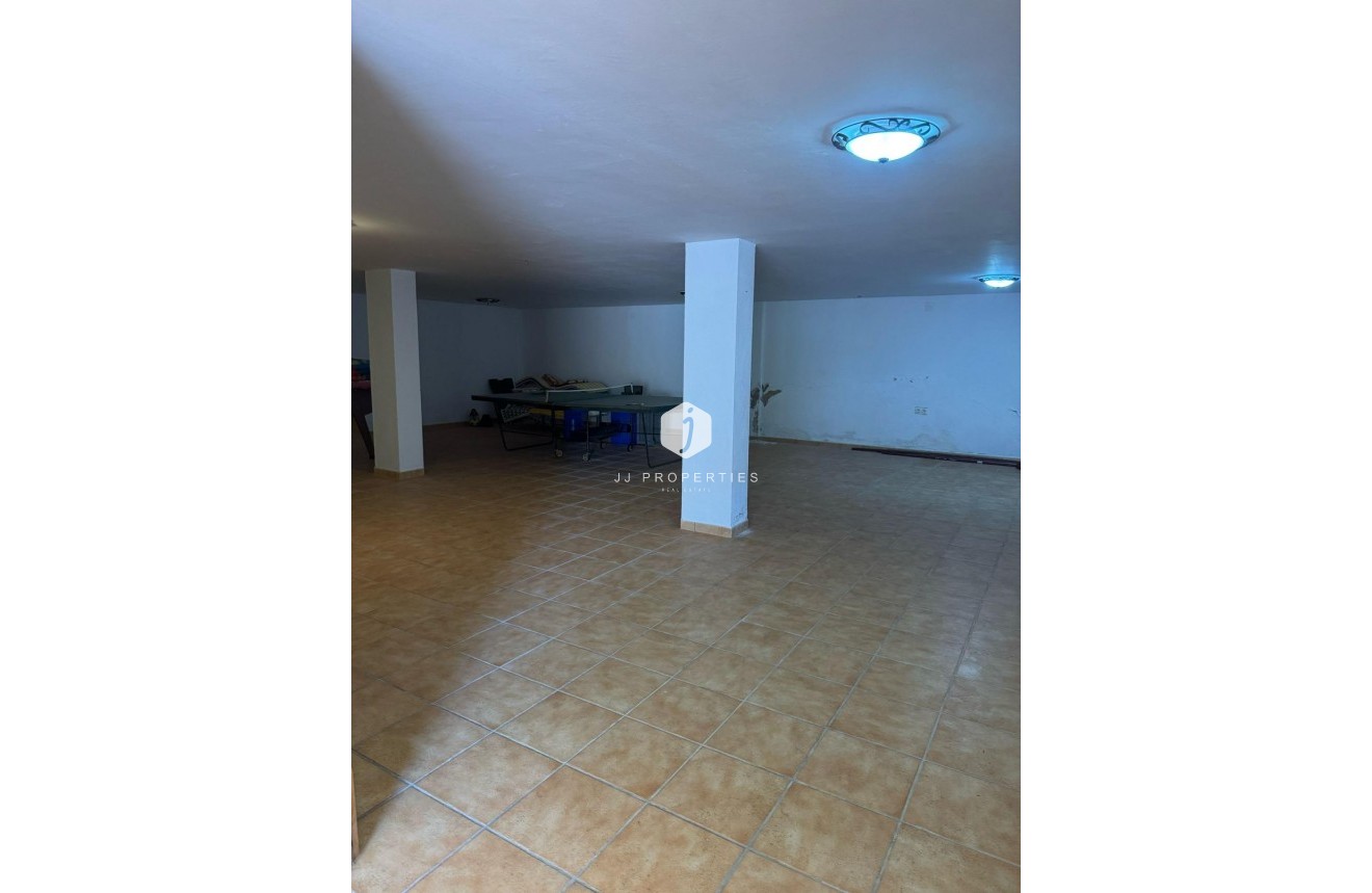 Resale - Villa -
Orihuela Costa - Playa Flamenca