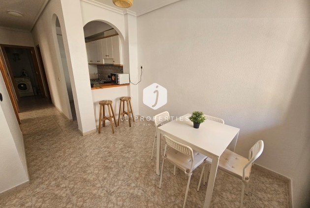 Z drugiej ręki - Bungalow -
Orihuela Costa - Playa Flamenca