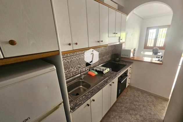 Z drugiej ręki - Bungalow -
Orihuela Costa - Playa Flamenca