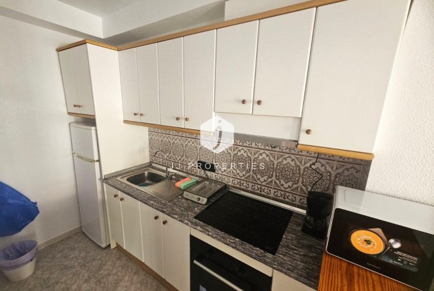 Z drugiej ręki - Bungalow -
Orihuela Costa - Playa Flamenca