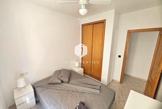 Z drugiej ręki - Bungalow -
Orihuela Costa - Playa Flamenca