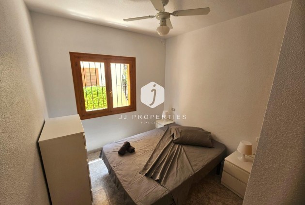 Z drugiej ręki - Bungalow -
Orihuela Costa - Playa Flamenca