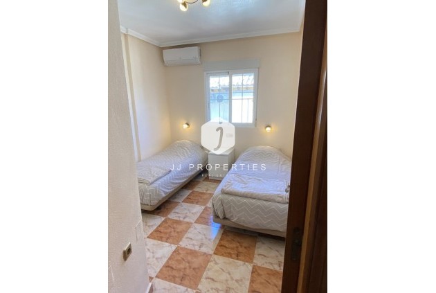 Resale - Bungalow -
Lomas de Caboroig - Costa Blanca