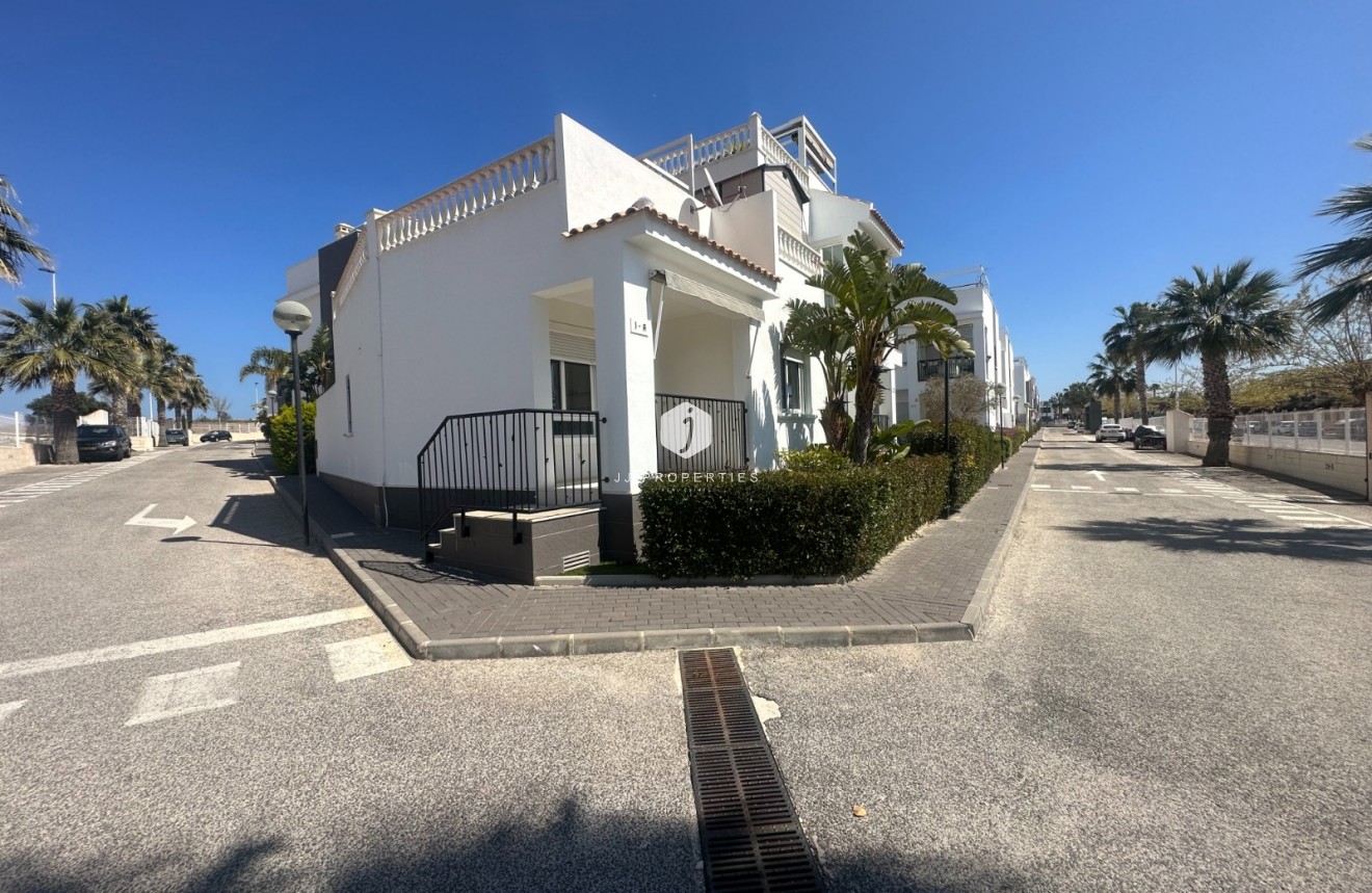 D'occasion - Bungalow -
Torrevieja - Costa Blanca