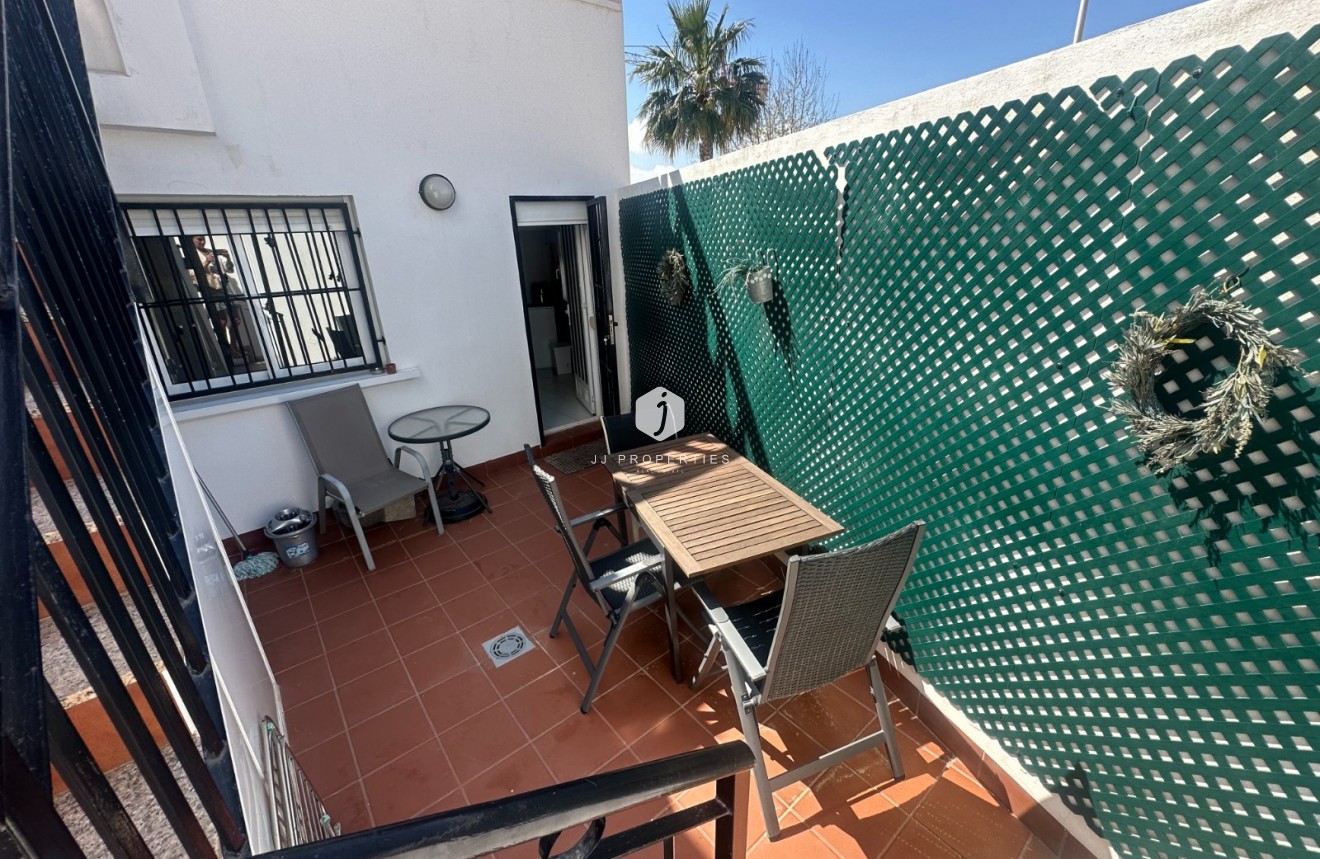 D'occasion - Bungalow -
Torrevieja - Costa Blanca