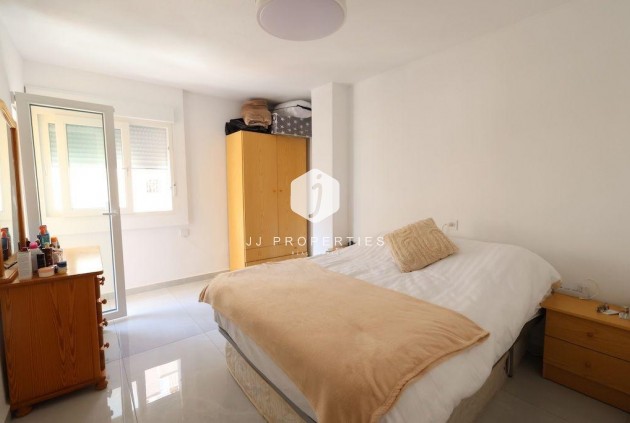 Resale - Apartment / flat -
Torrevieja - Costa Blanca