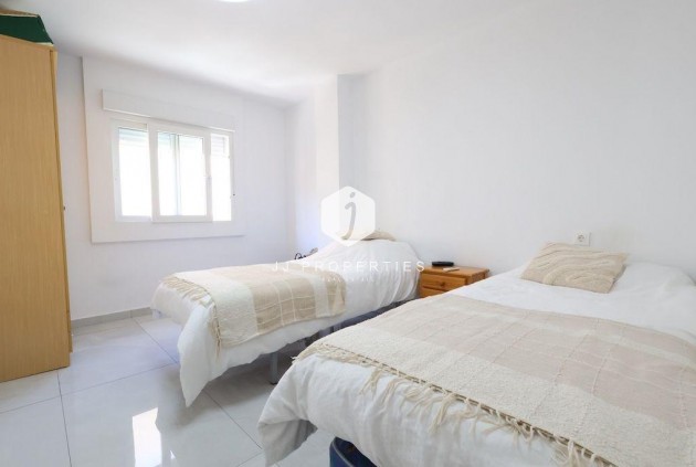 Resale - Apartment / flat -
Torrevieja - Costa Blanca