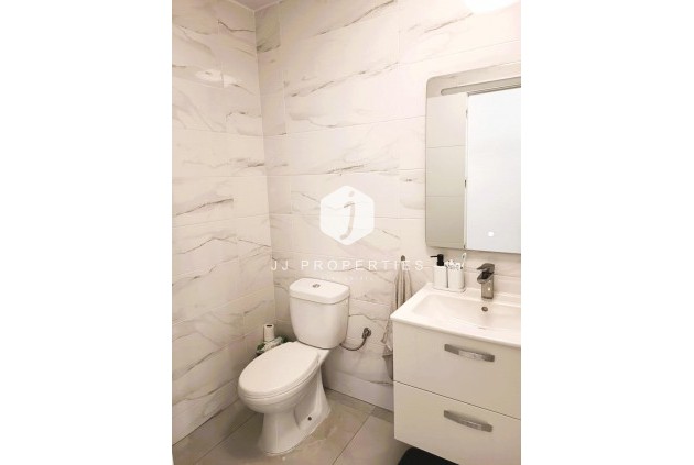 Resale - Apartment / flat -
Torrevieja - Costa Blanca