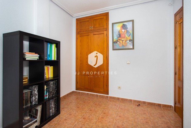 Z drugiej ręki - Bungalow -
Orihuela Costa - Rocio Del Mar