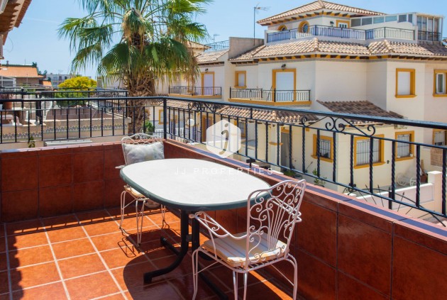 Z drugiej ręki - Bungalow -
Orihuela Costa - Rocio Del Mar