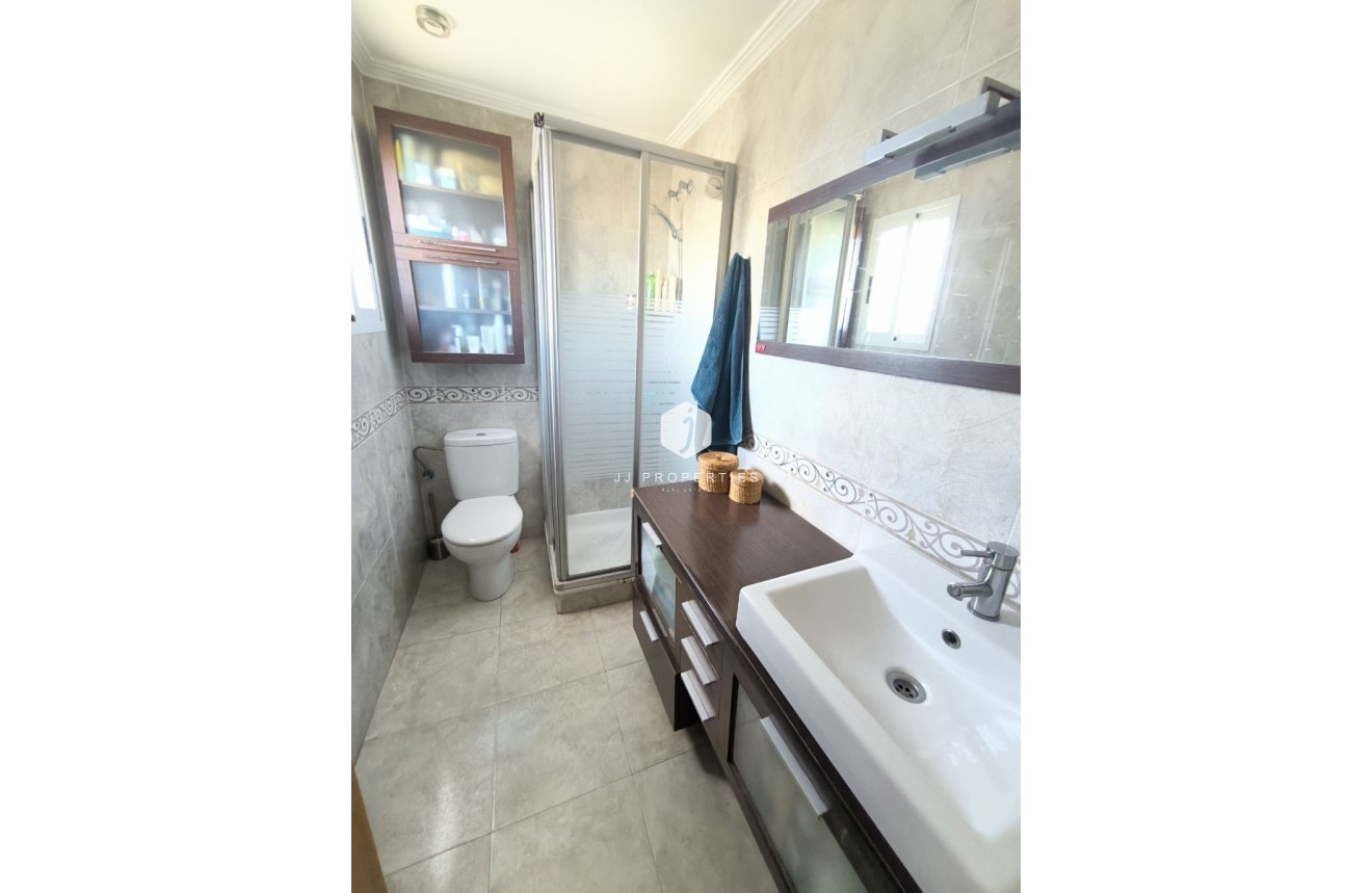 Resale - Apartment / flat -
Almoradí - Inland