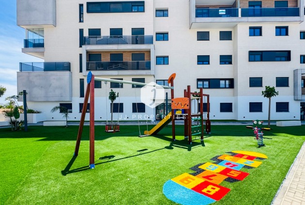 Resale - Apartment / flat -
Dehesa de Campoamor - Costa Blanca