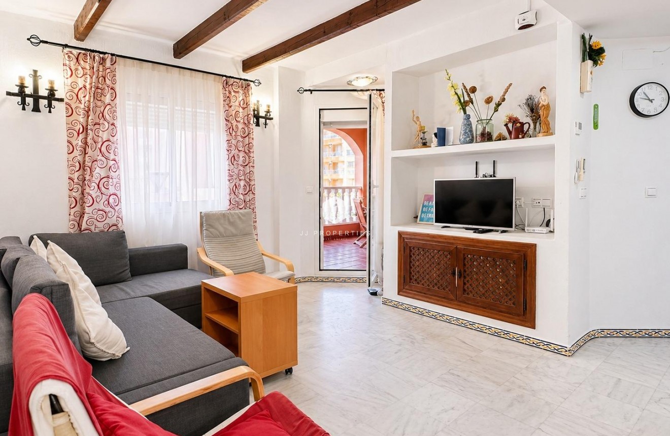 Tweedehands - Appartement / flat -
Torrevieja - Los Frutales