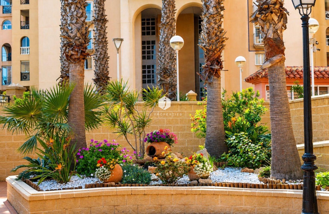 Tweedehands - Appartement / flat -
Torrevieja - Los Frutales