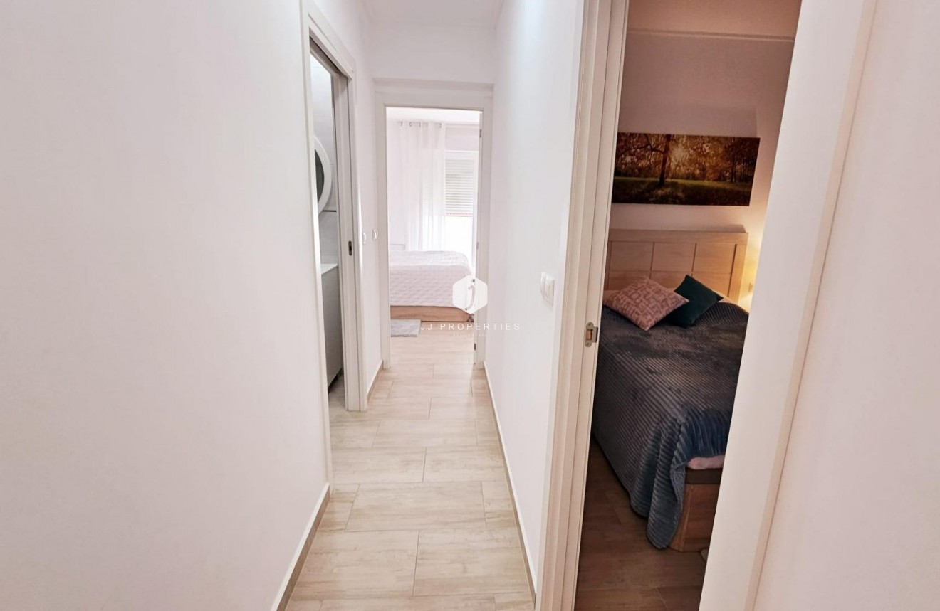 Resale - Duplex -
Torrevieja - La siesta
