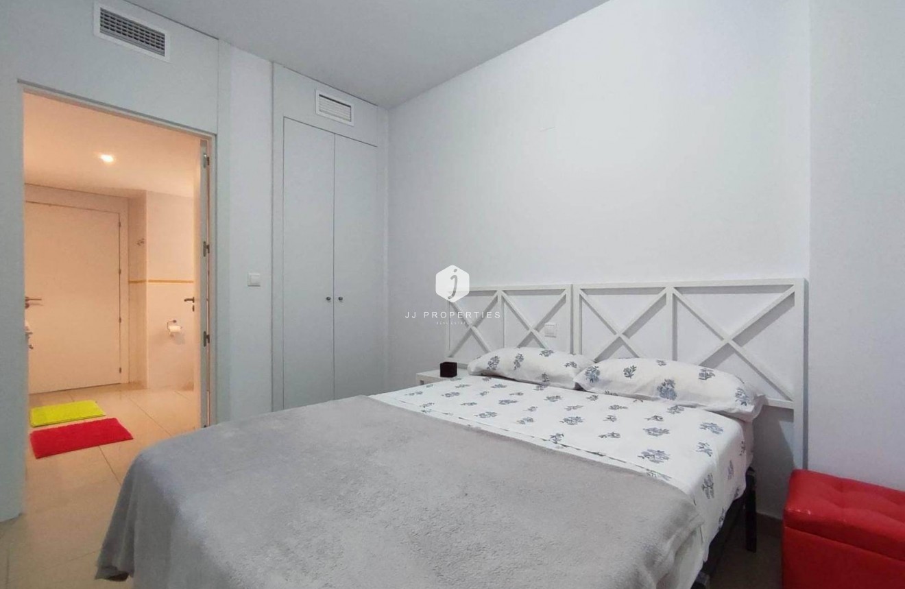 Resale - Apartment / flat -
Orihuela Costa - Horizonte - La Campana