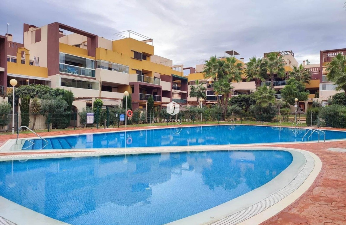 Resale - Apartment / flat -
Orihuela Costa - Horizonte - La Campana