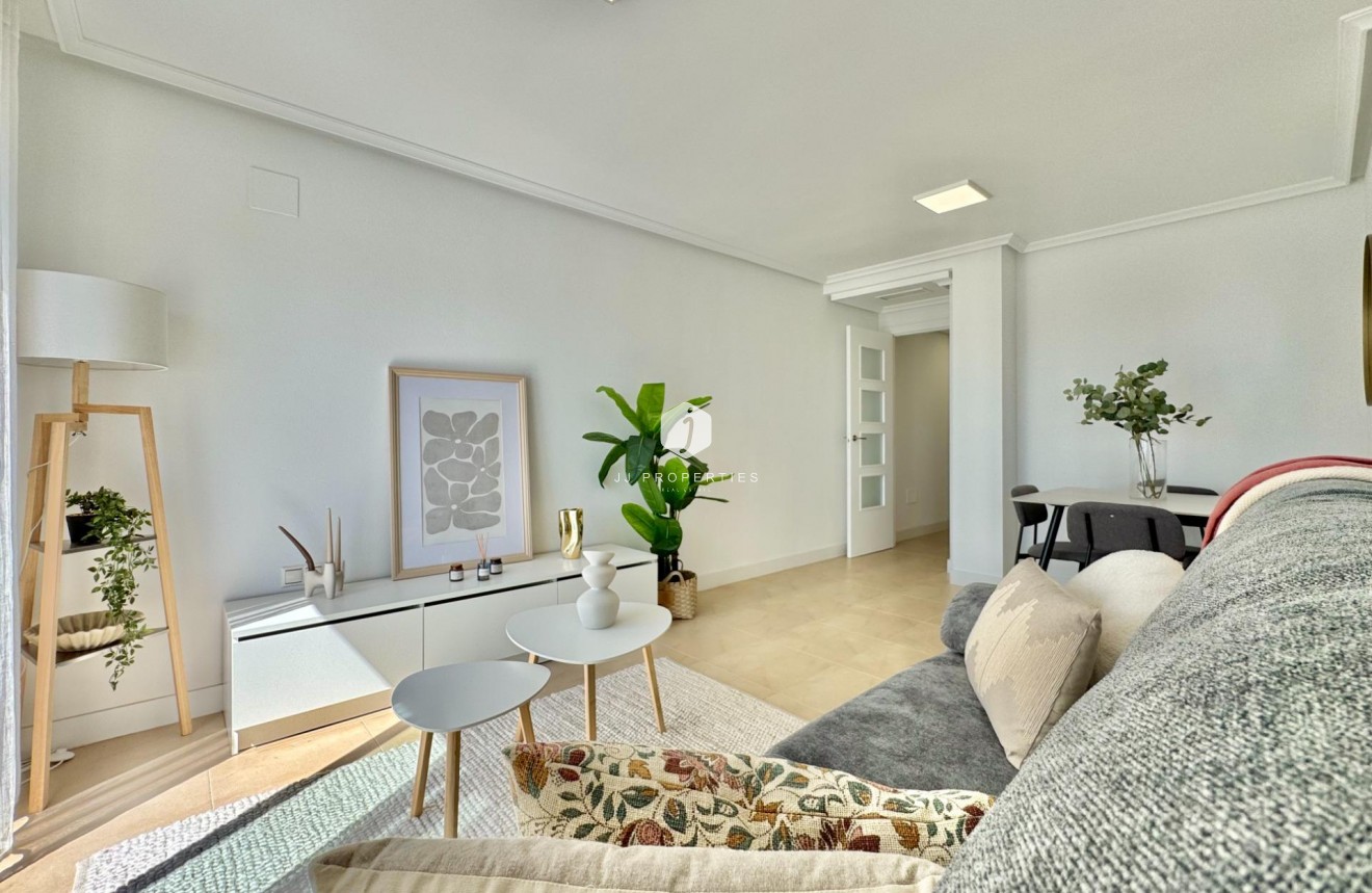 Resale - Apartment / flat -
Torrevieja - PARQUE DE LAS NACIONES