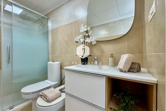 Resale - Apartment / flat -
Torrevieja - PARQUE DE LAS NACIONES