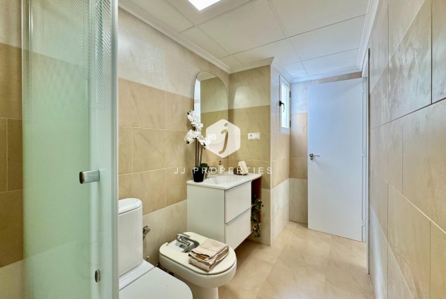 Resale - Apartment / flat -
Torrevieja - PARQUE DE LAS NACIONES