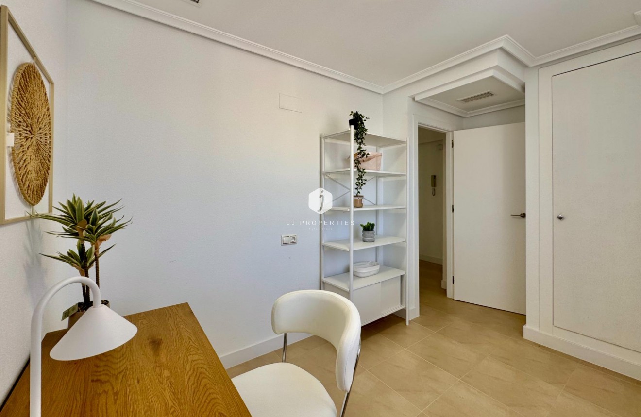 Resale - Apartment / flat -
Torrevieja - PARQUE DE LAS NACIONES
