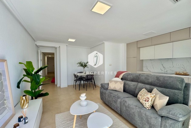 Resale - Apartment / flat -
Torrevieja - PARQUE DE LAS NACIONES