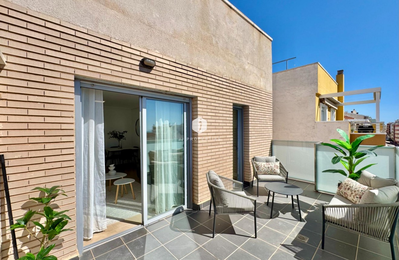Resale - Apartment / flat -
Torrevieja - PARQUE DE LAS NACIONES