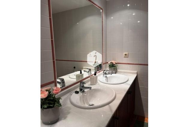 Resale - Apartment / flat -
Torrevieja - Punta prima
