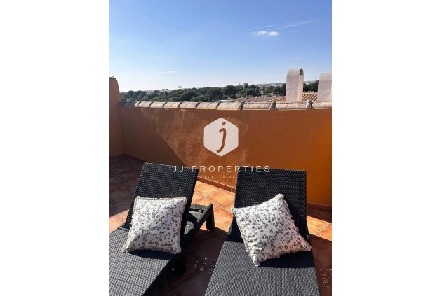 Resale - Apartment / flat -
Torrevieja - Punta prima