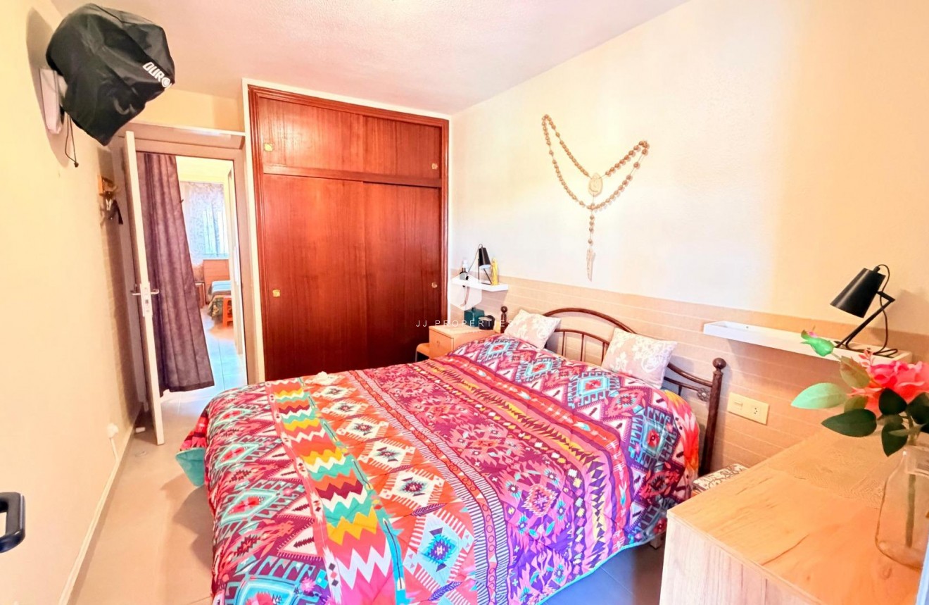 D'occasion - Appartement -
Torrevieja - Playa de los Naufragos