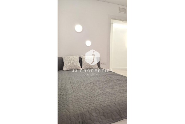 Resale - Apartment / flat -
Torrevieja - Acequion