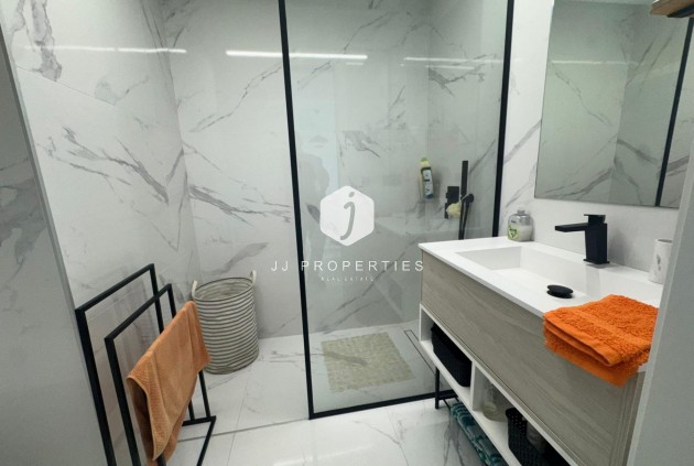 Resale - Bungalow -
Guardamar del Segura - Costa Blanca