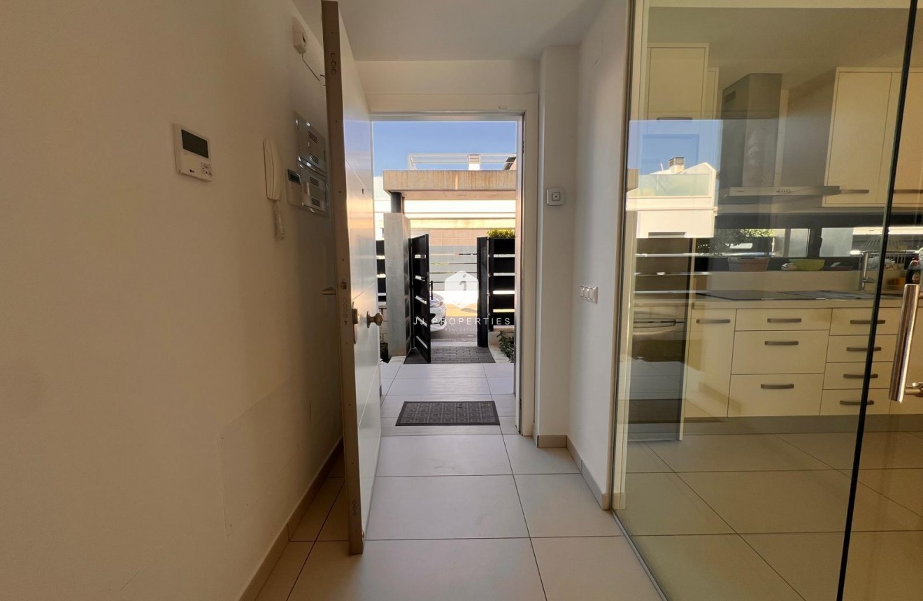 Resale - Villa -
Orihuela Costa - Lomas de Cabo Roig