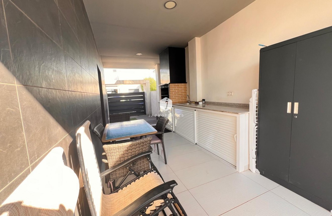 Resale - Villa -
Orihuela Costa - Lomas de Cabo Roig